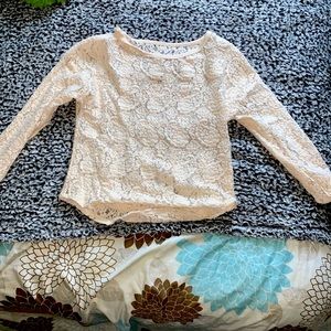Nice white long sleeve nice with tank top, no tags only wore once